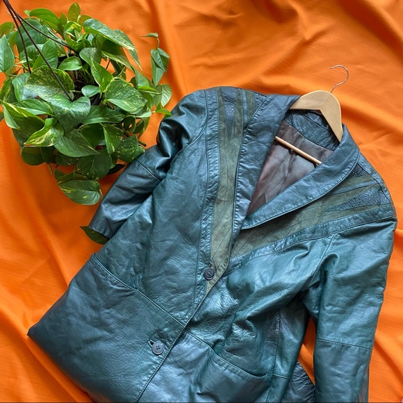 Vintage Green Genuine Leather Trench Coat with Triangle Pattern - Picture 2 of 16